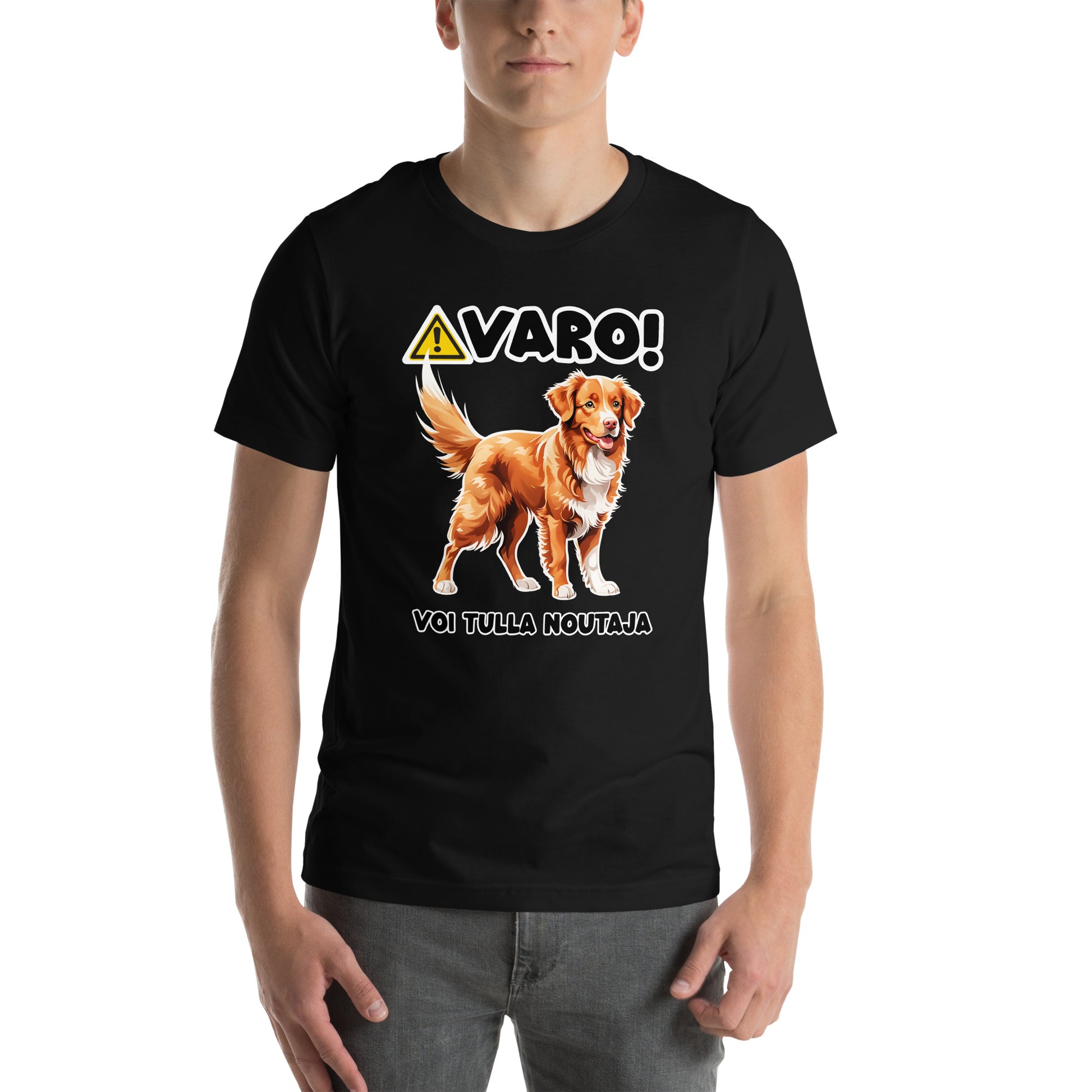 Musta unisex t-paita, jossa novascotiannoutajan kuva ja teksti "VARO! Voi tulla noutaja".