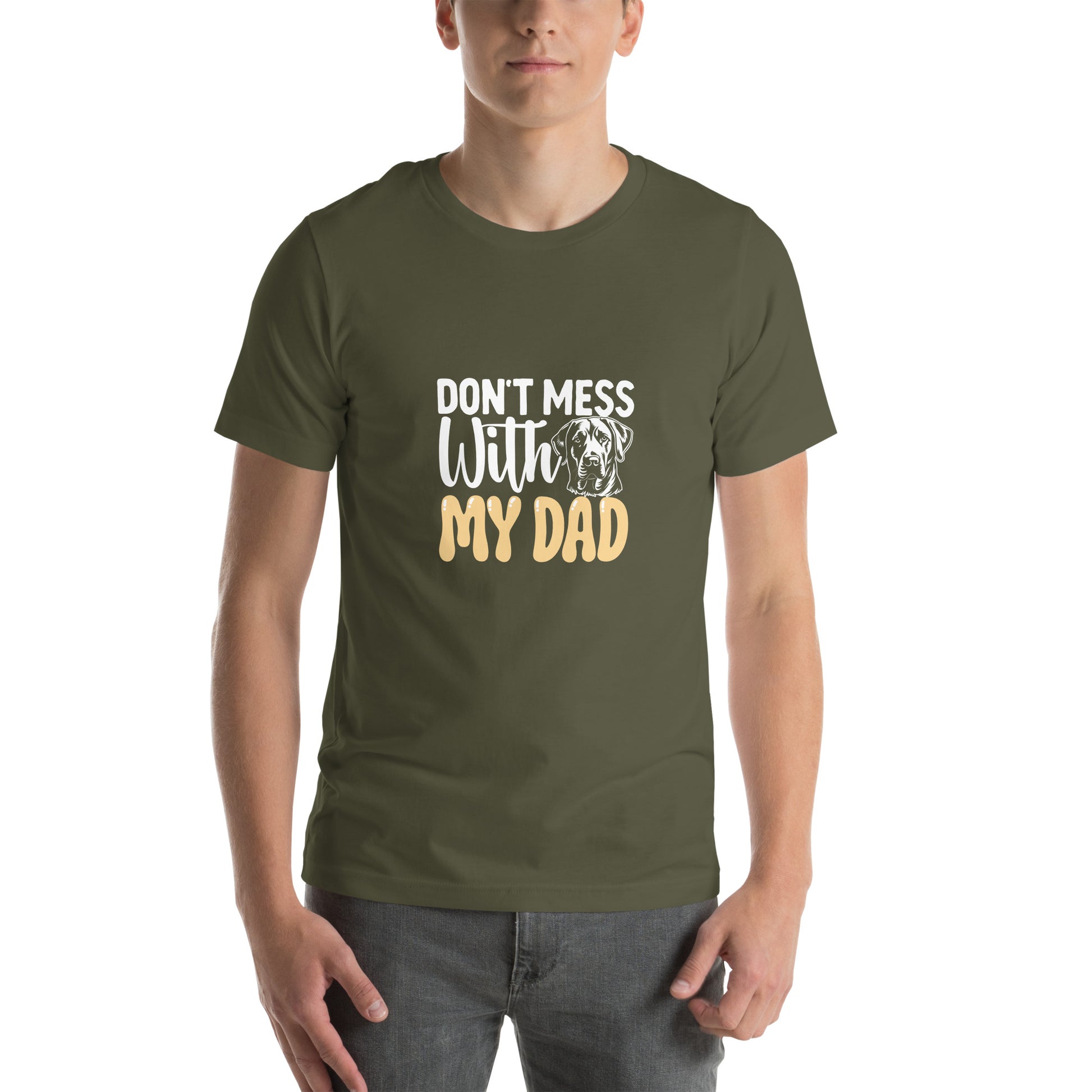 Armeijanvihreä t-paita, jossa koiran kuva ja teksti "Don't mess with my dad".